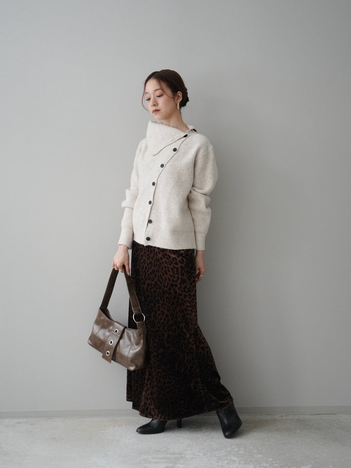 [SET]ハイネックデザインボタンニットカーディガン+レオパードベロアナロースカート(2set)