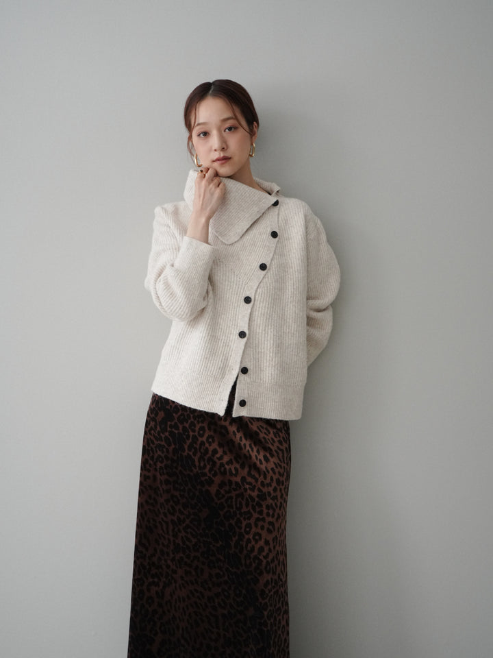 [SET]ハイネックデザインボタンニットカーディガン+レオパードベロアナロースカート(2set)