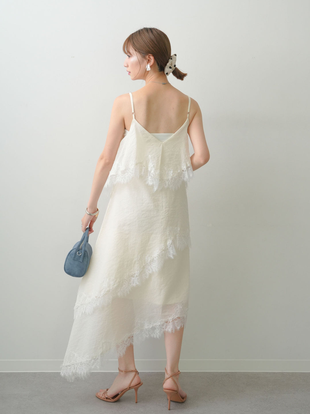 [予約]アシンメトリーレースヘムドレス/ivory