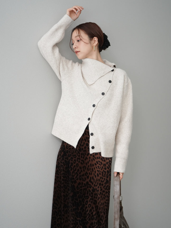 [SET]ハイネックデザインボタンニットカーディガン+レオパードベロアナロースカート(2set)