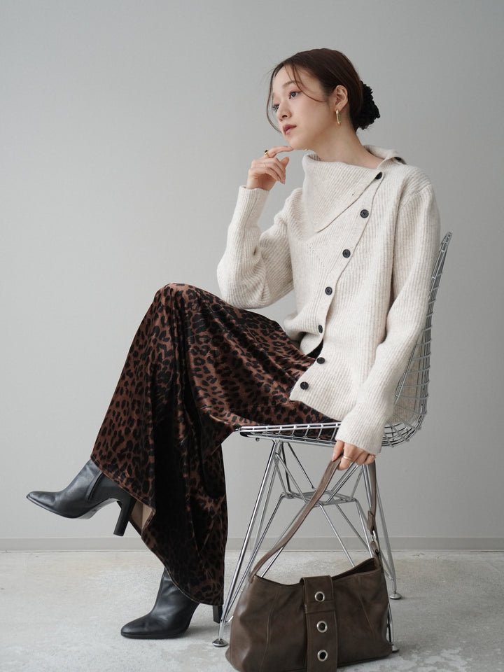 [SET]ハイネックデザインボタンニットカーディガン+レオパードベロアナロースカート(2set)