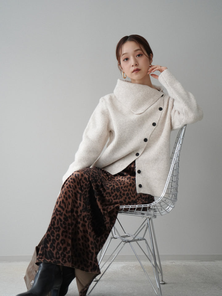 [SET]ハイネックデザインボタンニットカーディガン+レオパードベロアナロースカート(2set)