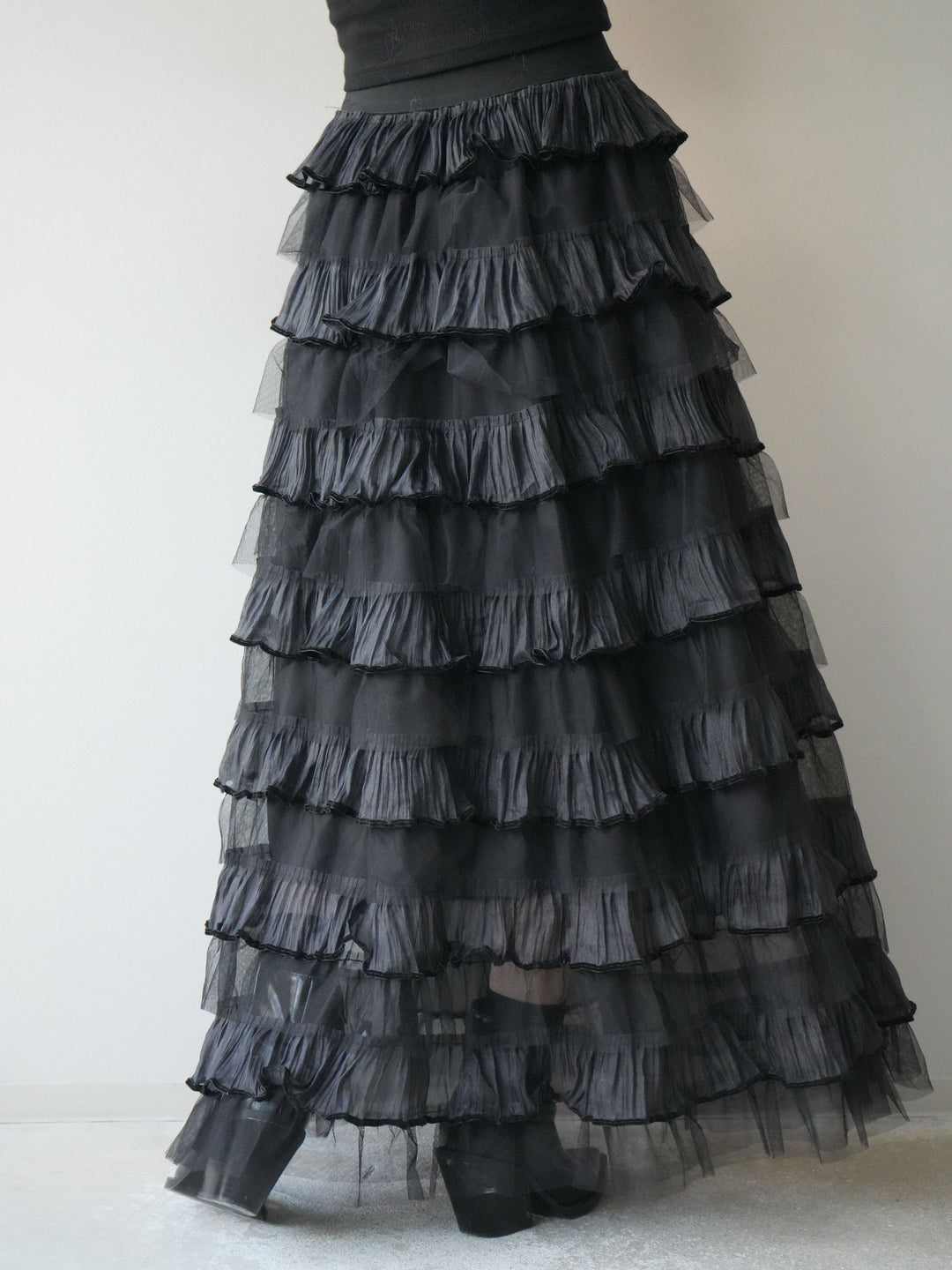 [予約]ベロアパイピングチュールティアードスカート/ブラック