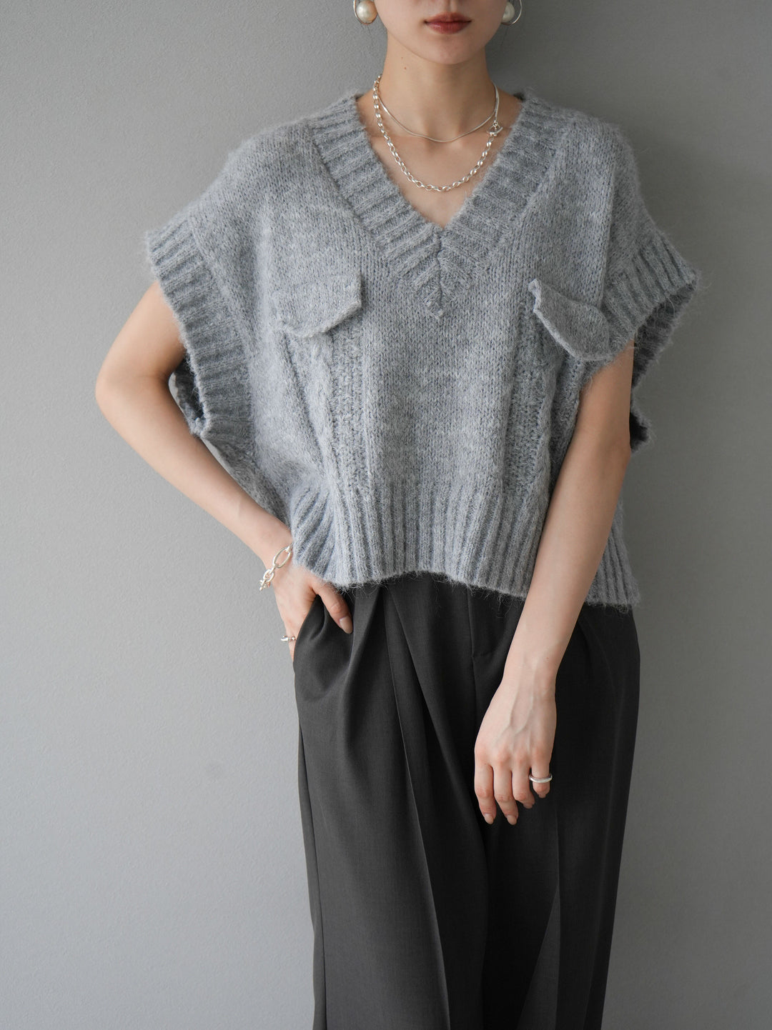 [予約]ポケットデザインニットベスト/グレー