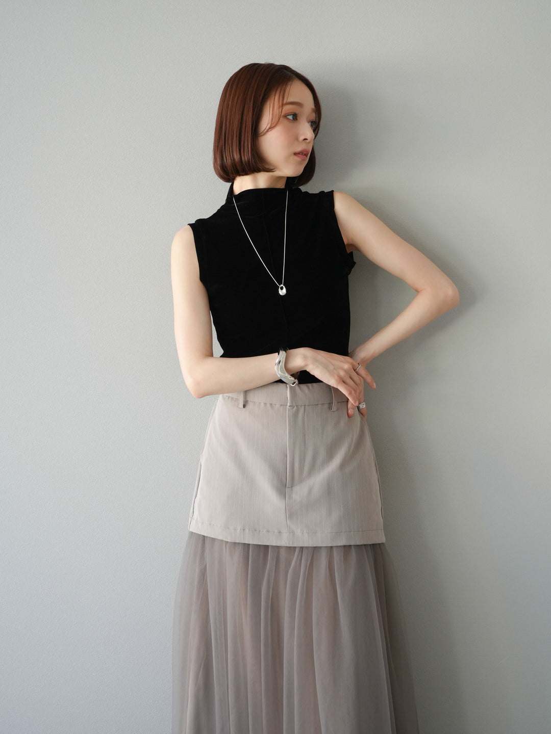 [SET]シアーベロアプチネックノースリーブトップス+選べるアクセセット(2set)