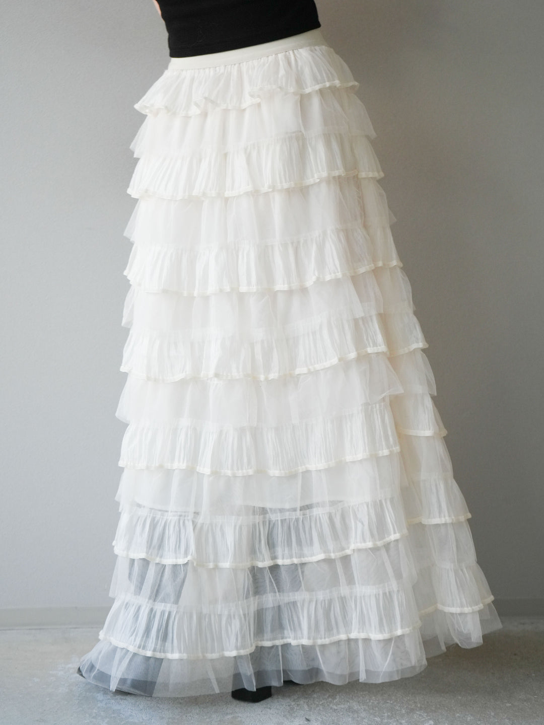[予約]ベロアパイピングチュールティアードスカート/アイボリー