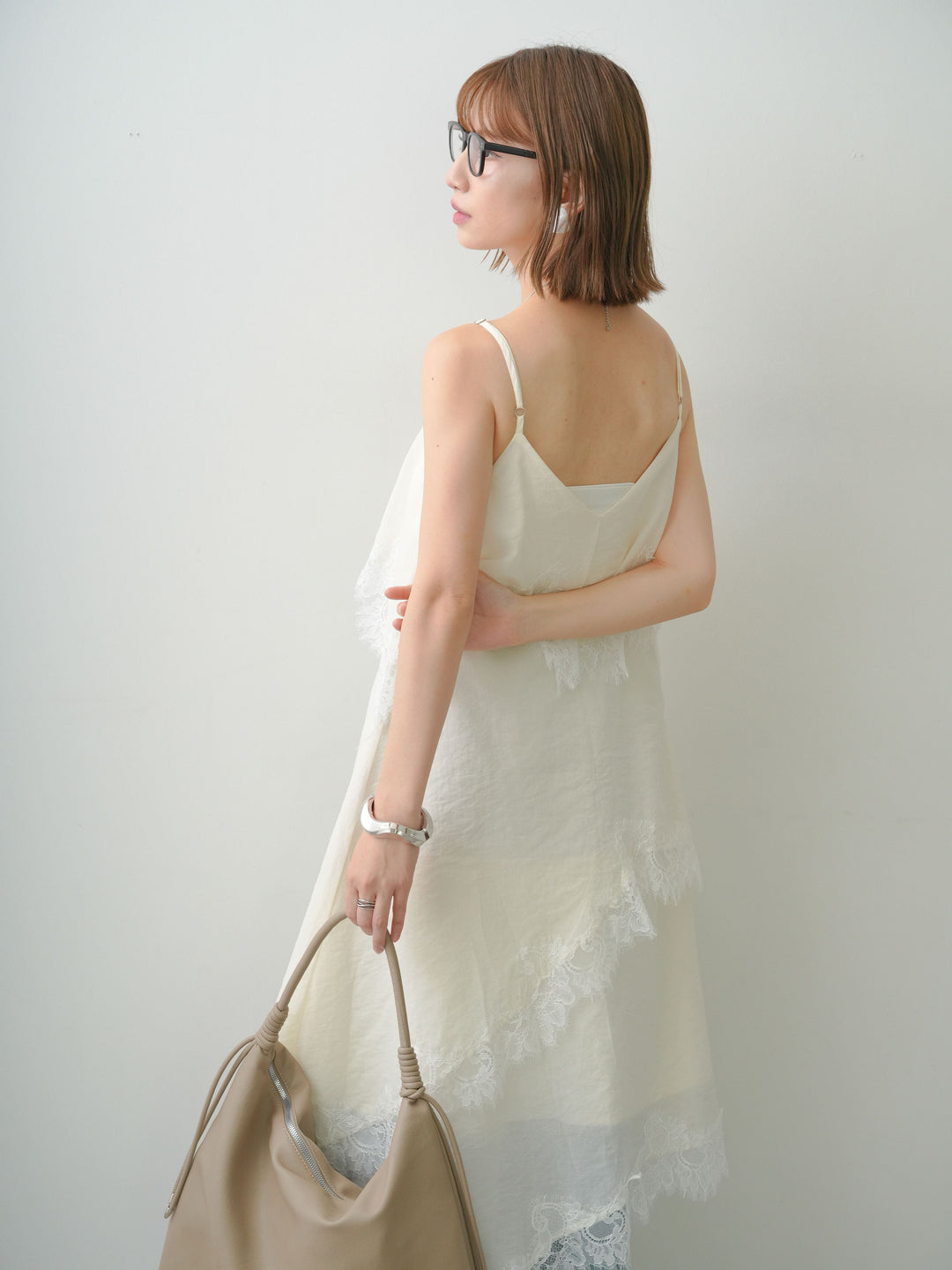 [予約]アシンメトリーレースヘムドレス/ivory