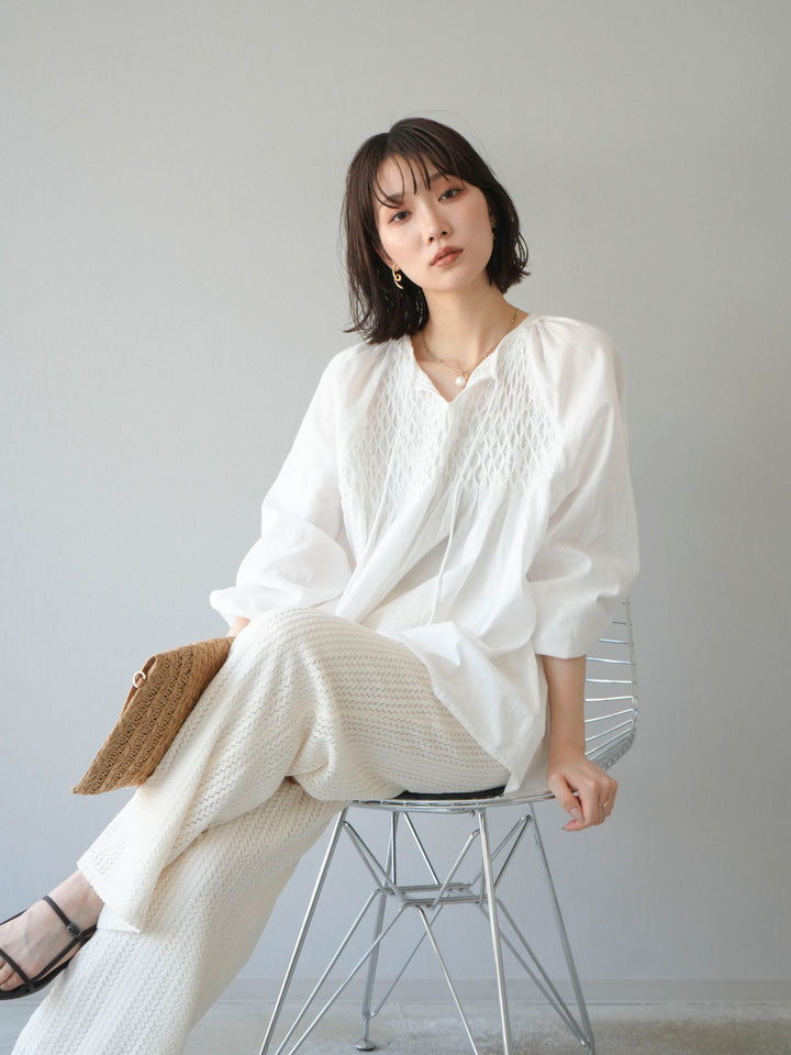 [予約]インド製キャンブリックボイル スモッキングブラウス/オフ