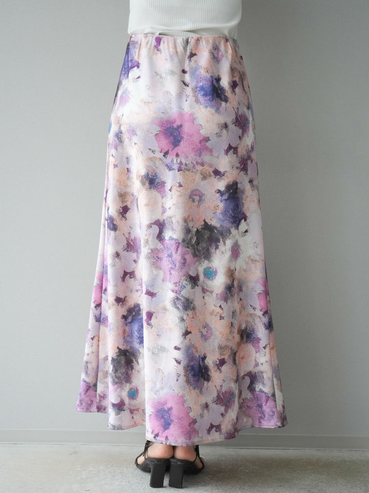 [予約]ニュアンスフラワーサテンスカート/パープル