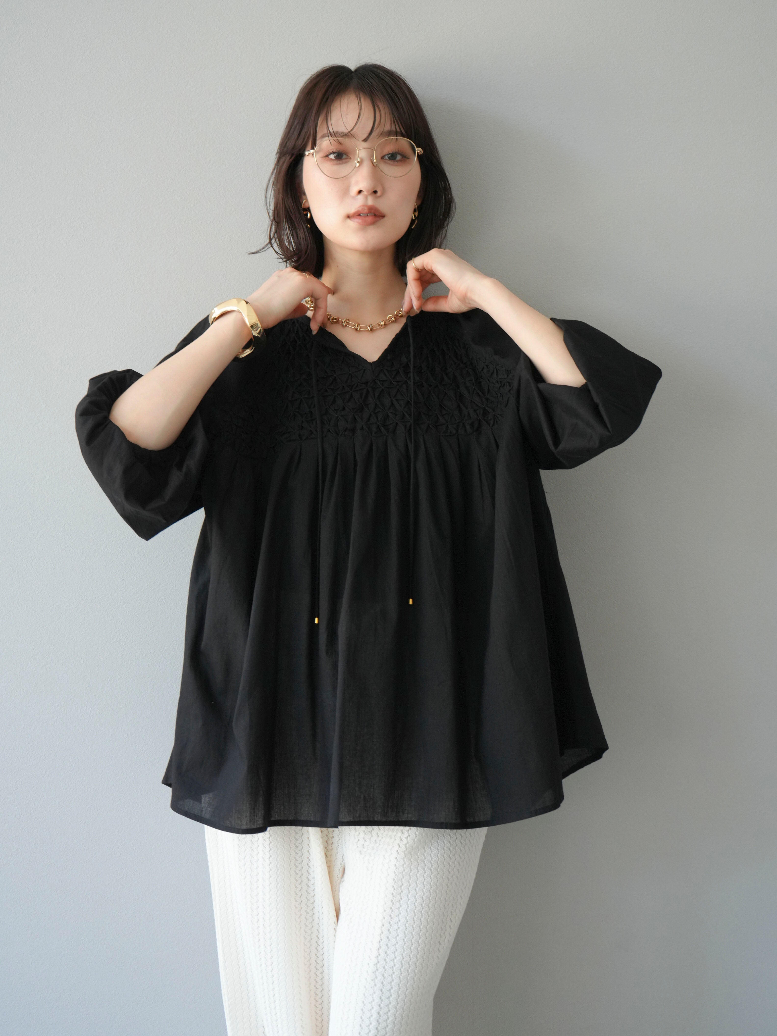 完売品！リンカブル　キャンディブラウス　ブラック 予約]インド製キャンブリックボイル スモッキングブラウス