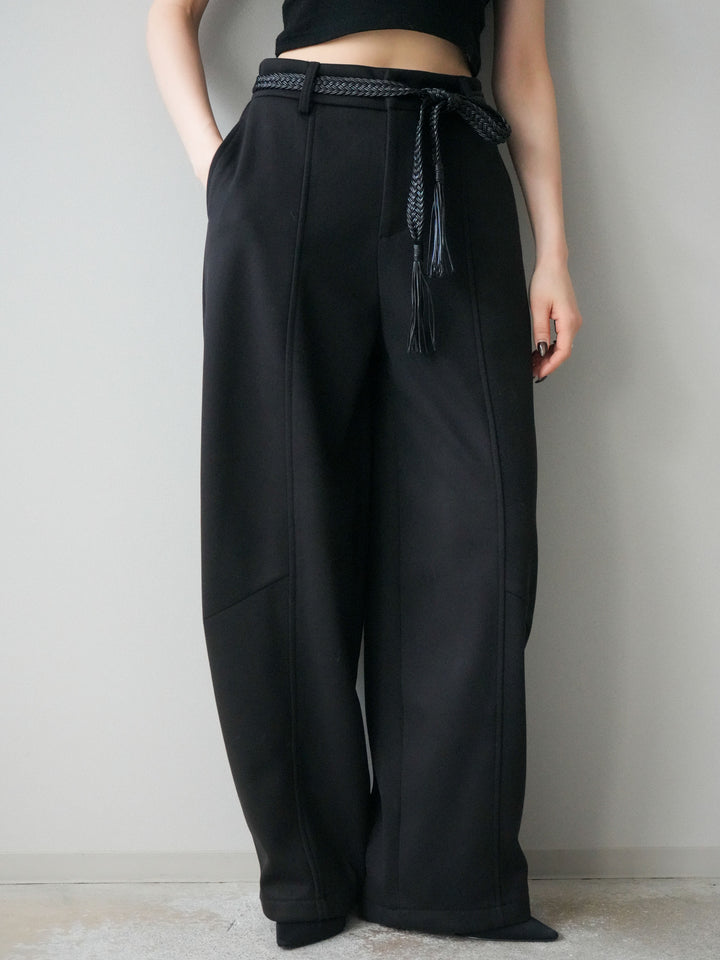 [予約]ベルト付裏起毛センターシームカーブパンツ/black