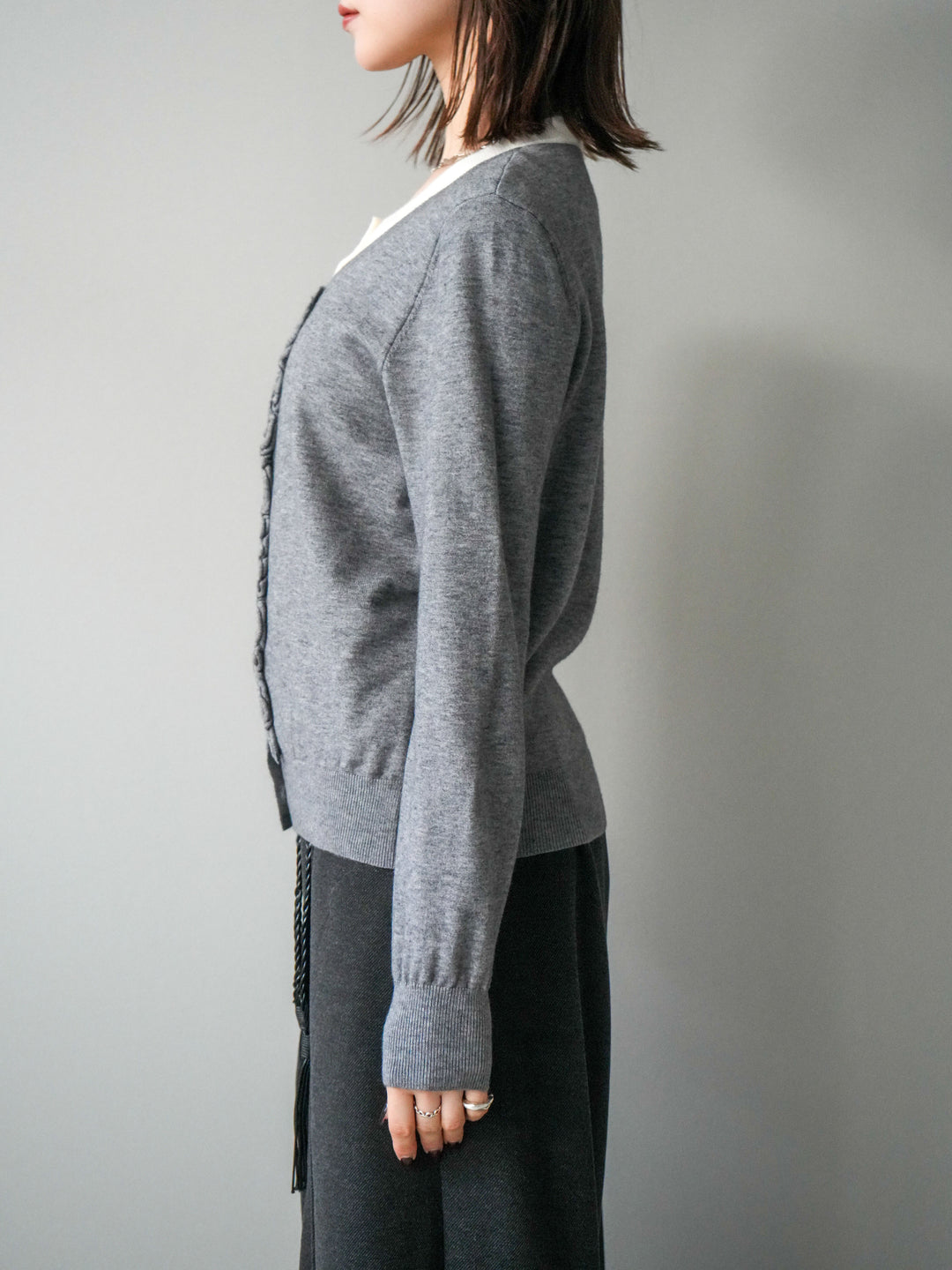 [予約]配色レイヤードフリルデザインニットカーディガン/gray