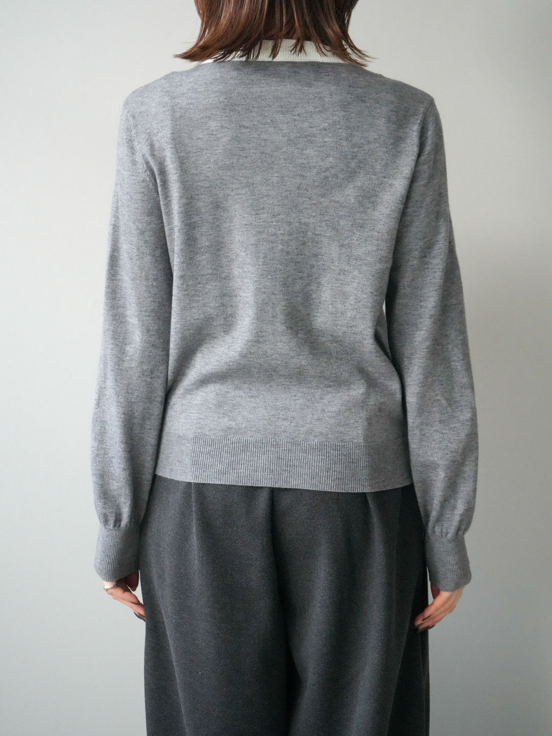 [予約]配色レイヤードフリルデザインニットカーディガン/gray