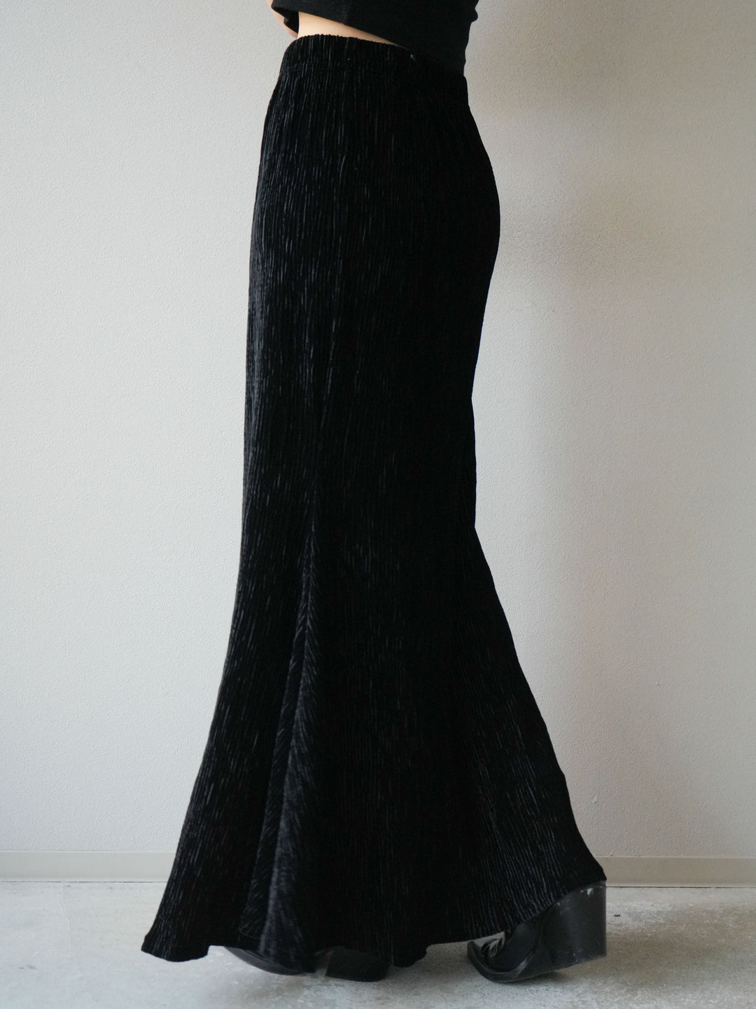 [予約]ベロアプリーツナロースカート/ブラック