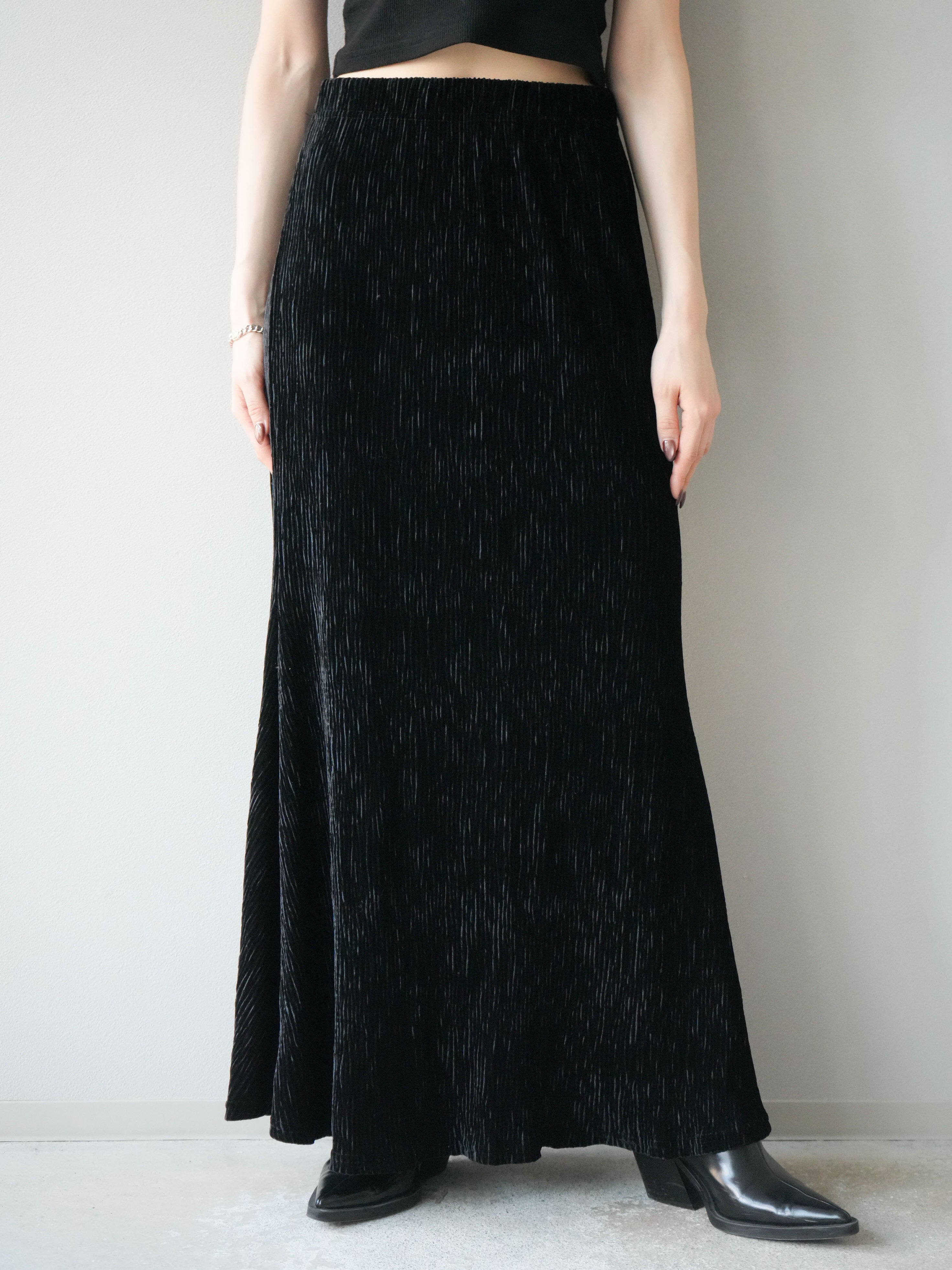 René basic スカート 黒　ベロア　/to be chic,foxey René basic スカート 黒 ベロア /to be chic,foxey ベロアIライン