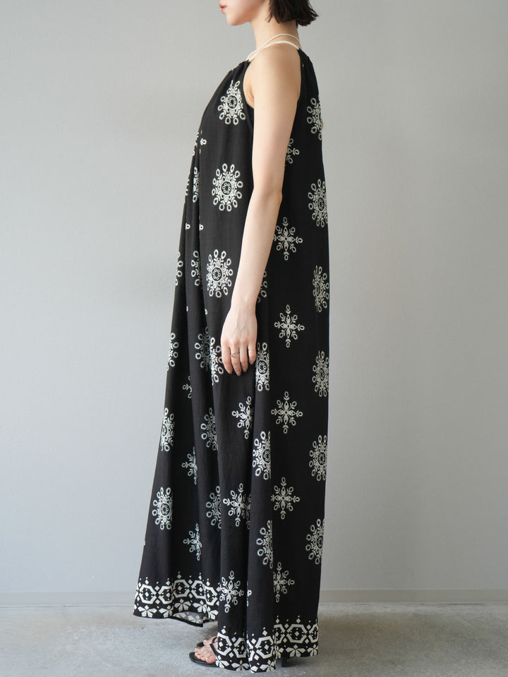 【預購】民族風吊帶洋裝/黑色