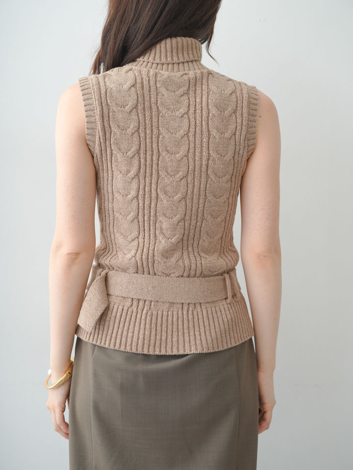 [予約]ベルト付ケーブルノースリニットトップス/beige