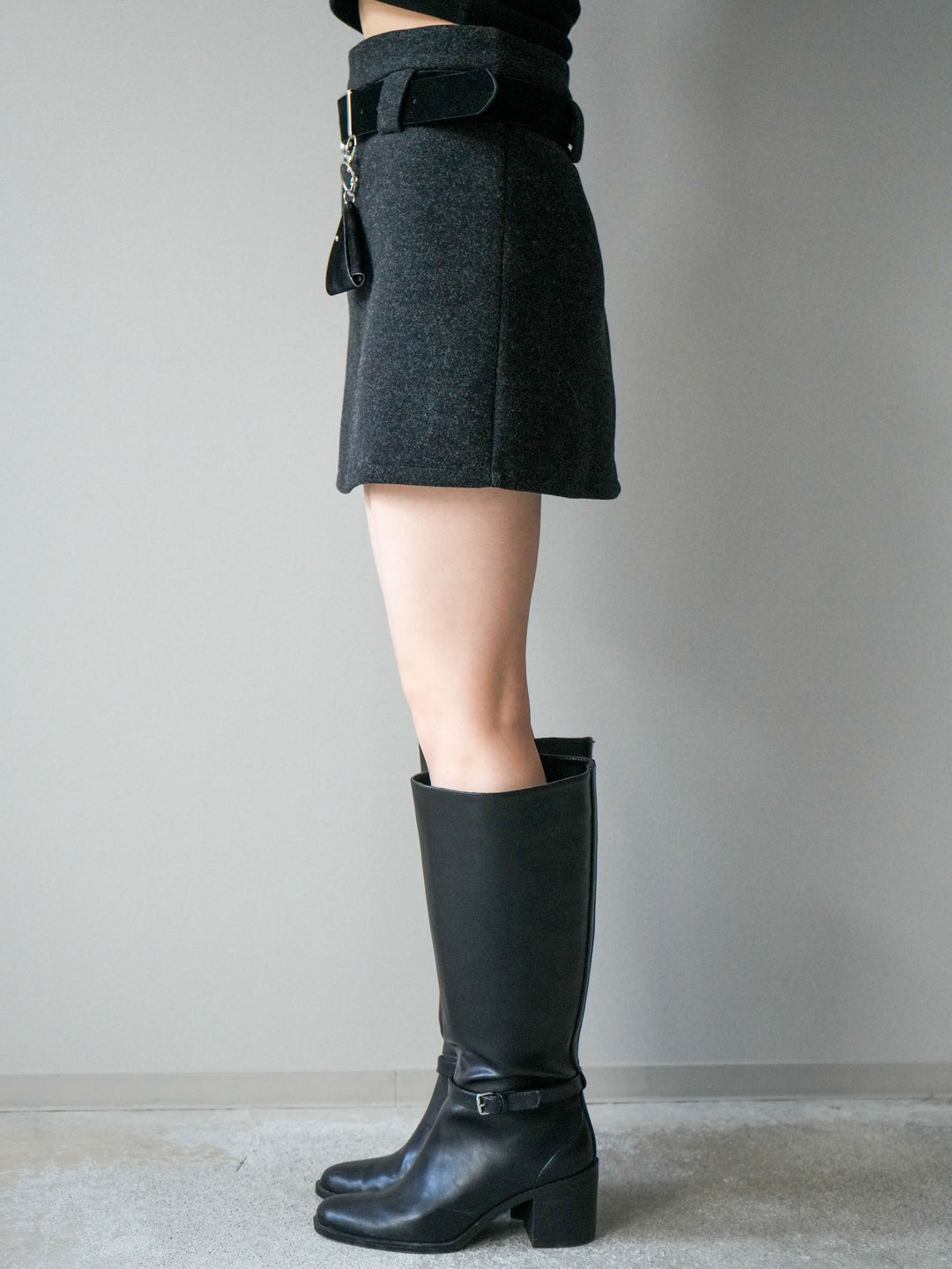 [予約]ウールタッチベルト付ミニスカート/black