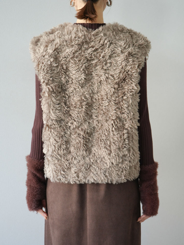 [予約]プードルファーショートベスト/モカ