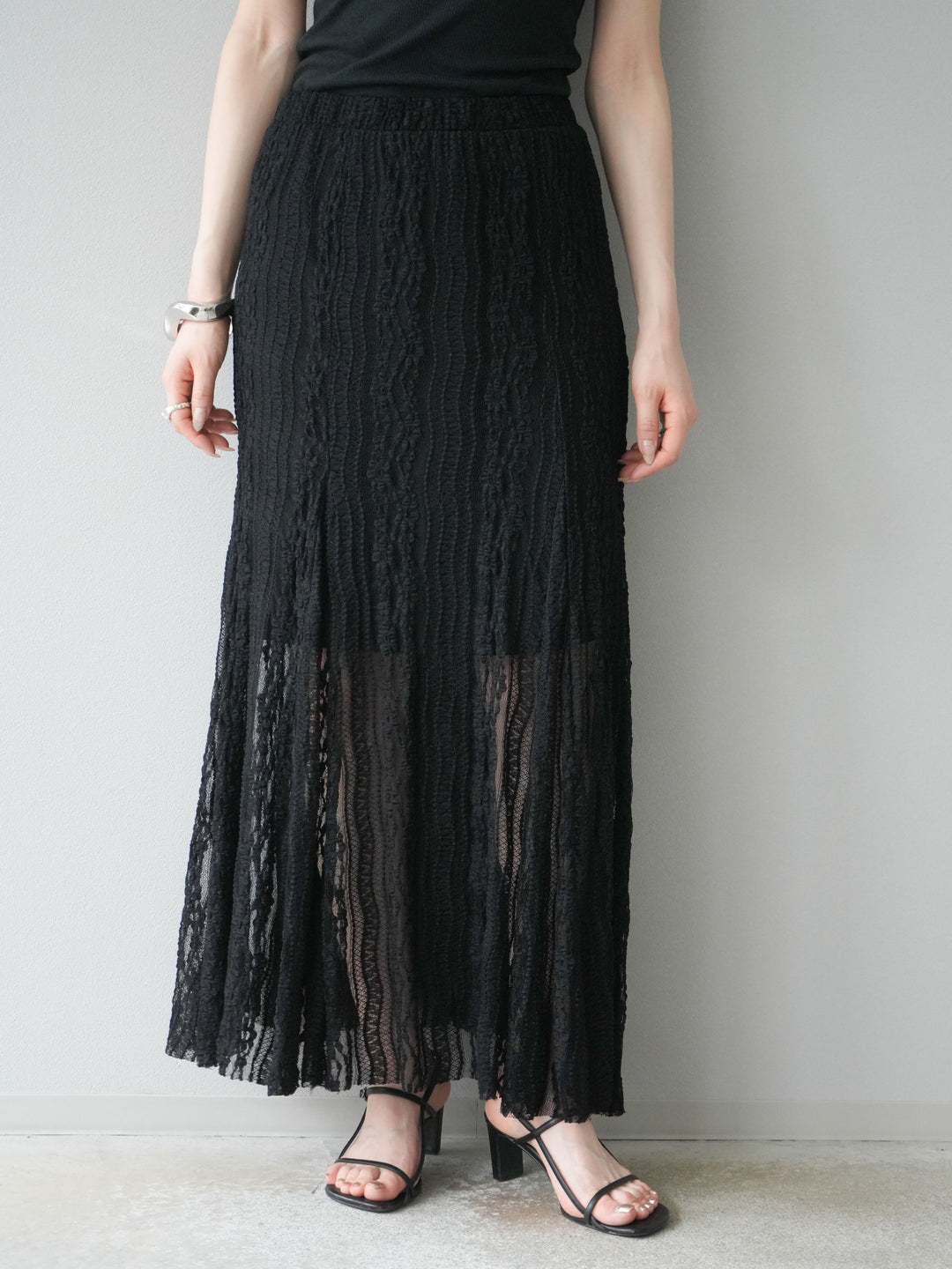 【預購】蕾絲窄裙/黑色