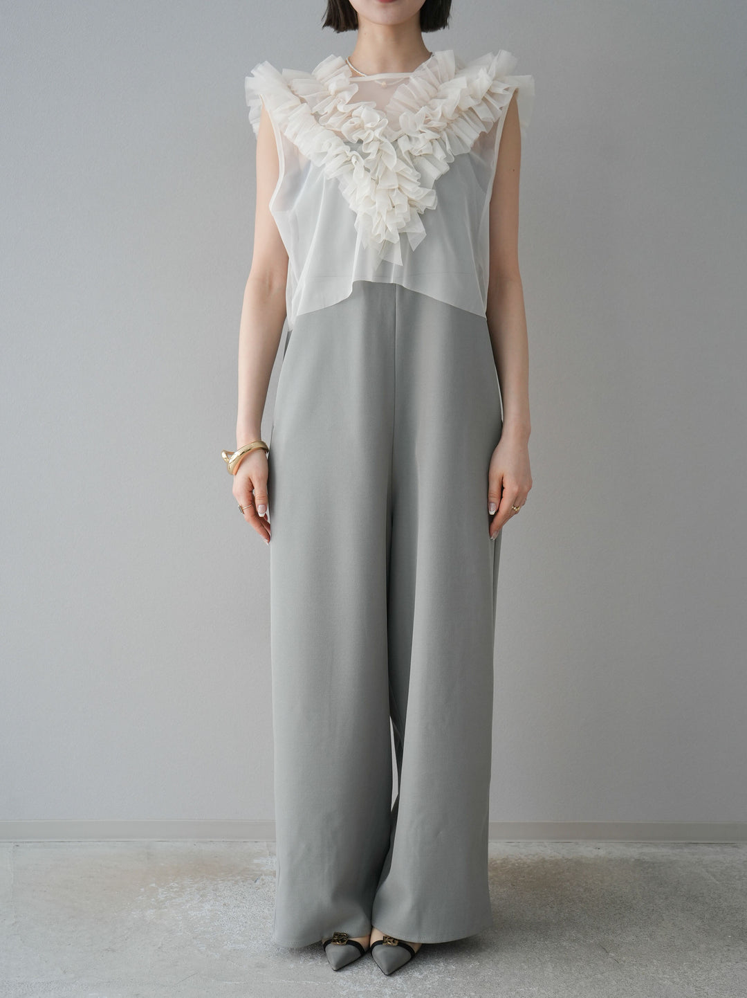 [預訂] 薄紗荷葉邊背心 x 連身套裝/灰色