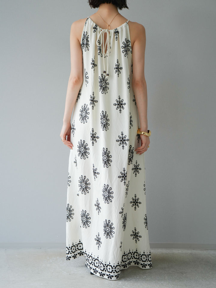 【預購】民族風吊帶洋裝/象牙白