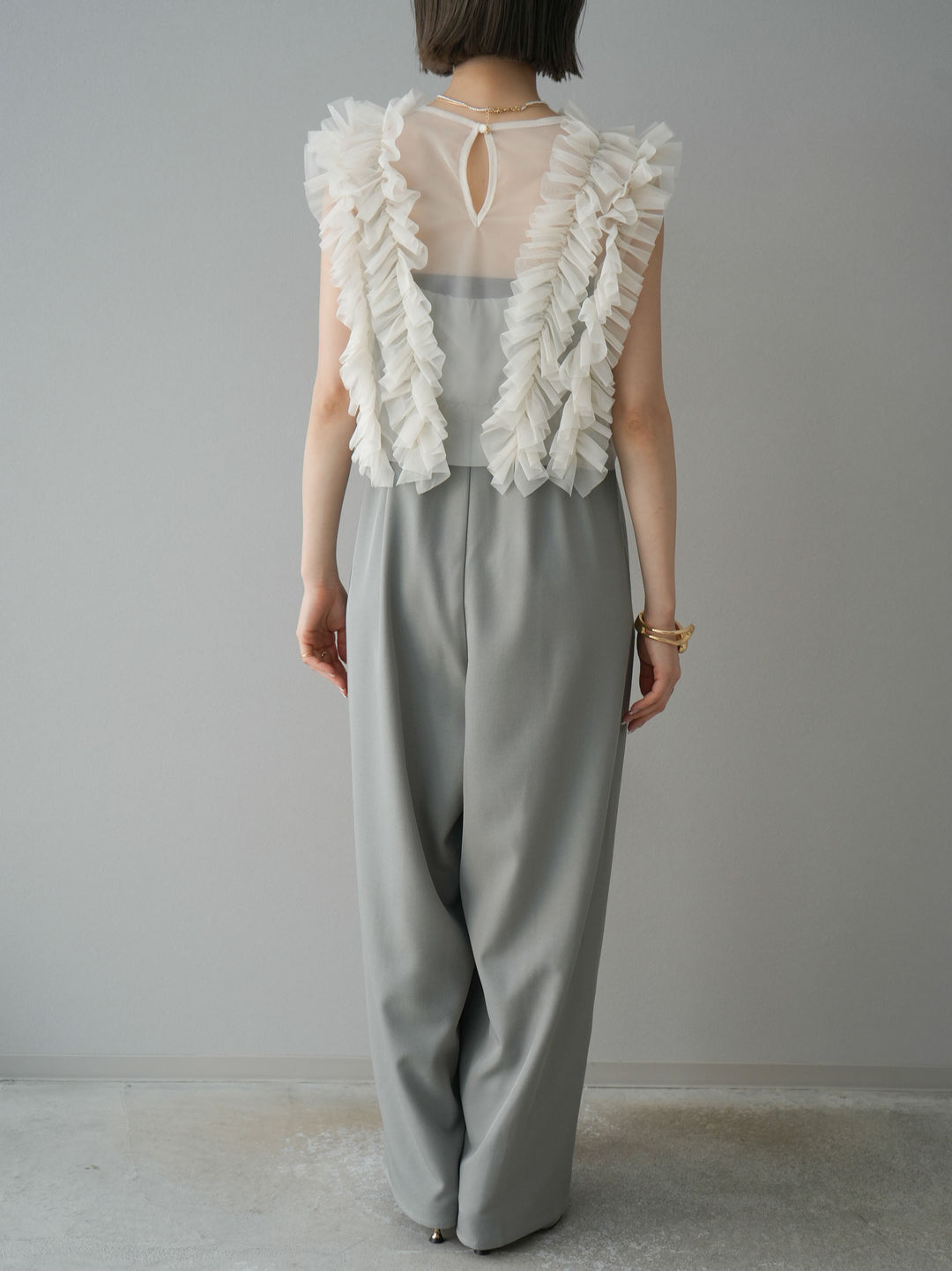 [預訂] 薄紗荷葉邊背心 x 連身套裝/灰色