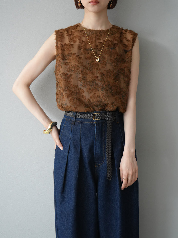 [予約]ニュアンスフリンジジャガードノースリーブブラウス/ブラウン