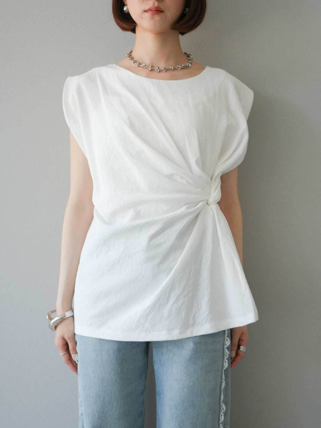 [預訂] 側扭法式上衣/象牙白