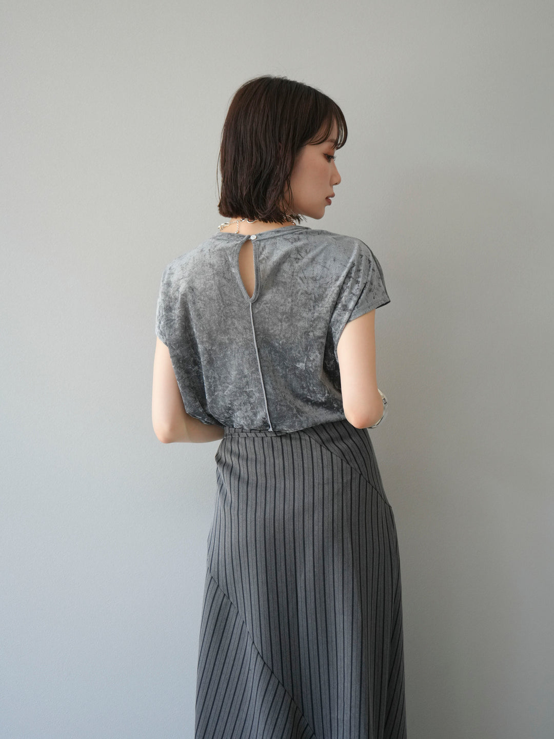 [予約]シアーベロアプルオーバー/チャコール