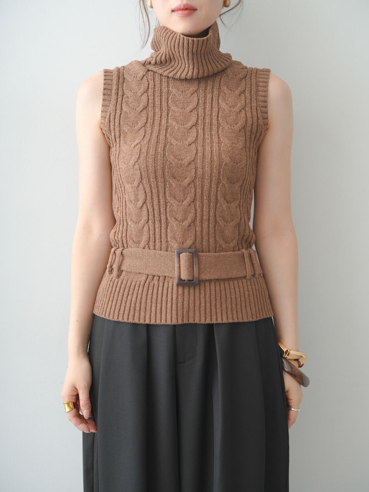 [予約]ベルト付ケーブルノースリニットトップス/brown