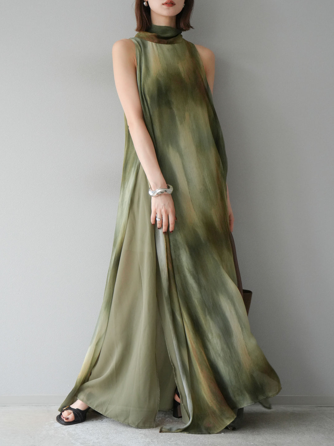 [予約]ニュアンスシアーレイヤードスリットワンピース/グリーン