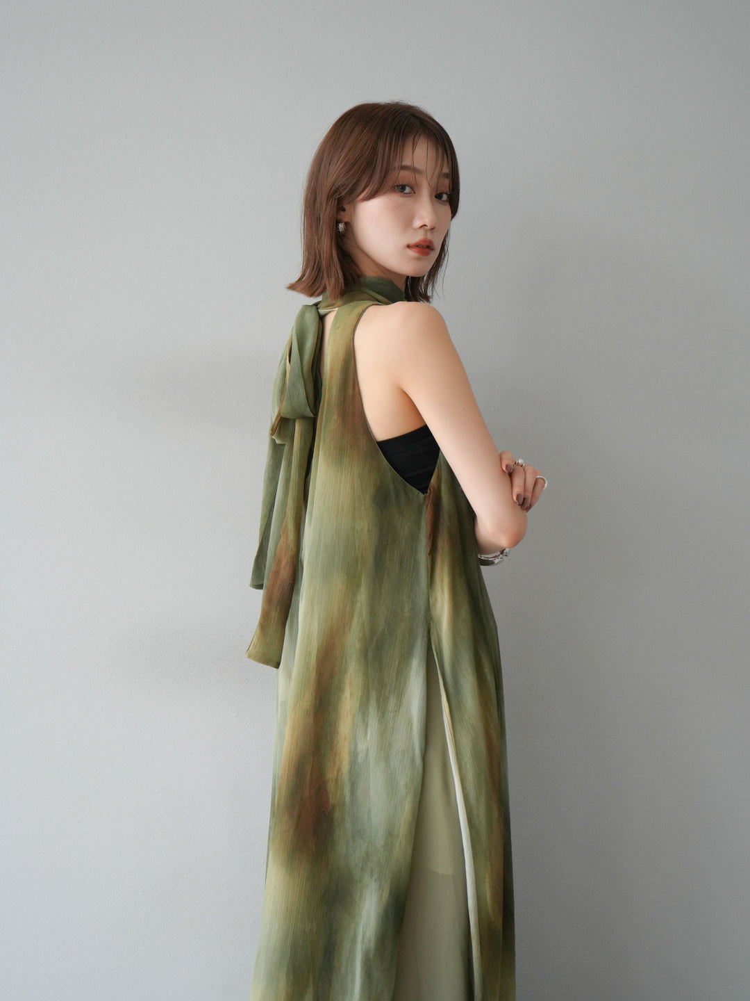 [予約]ニュアンスシアーレイヤードスリットワンピース/グリーン