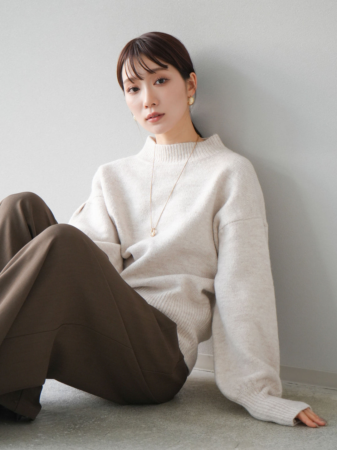 [予約]ボリュームスリーブプチネックニットプルオーバー/オートミール