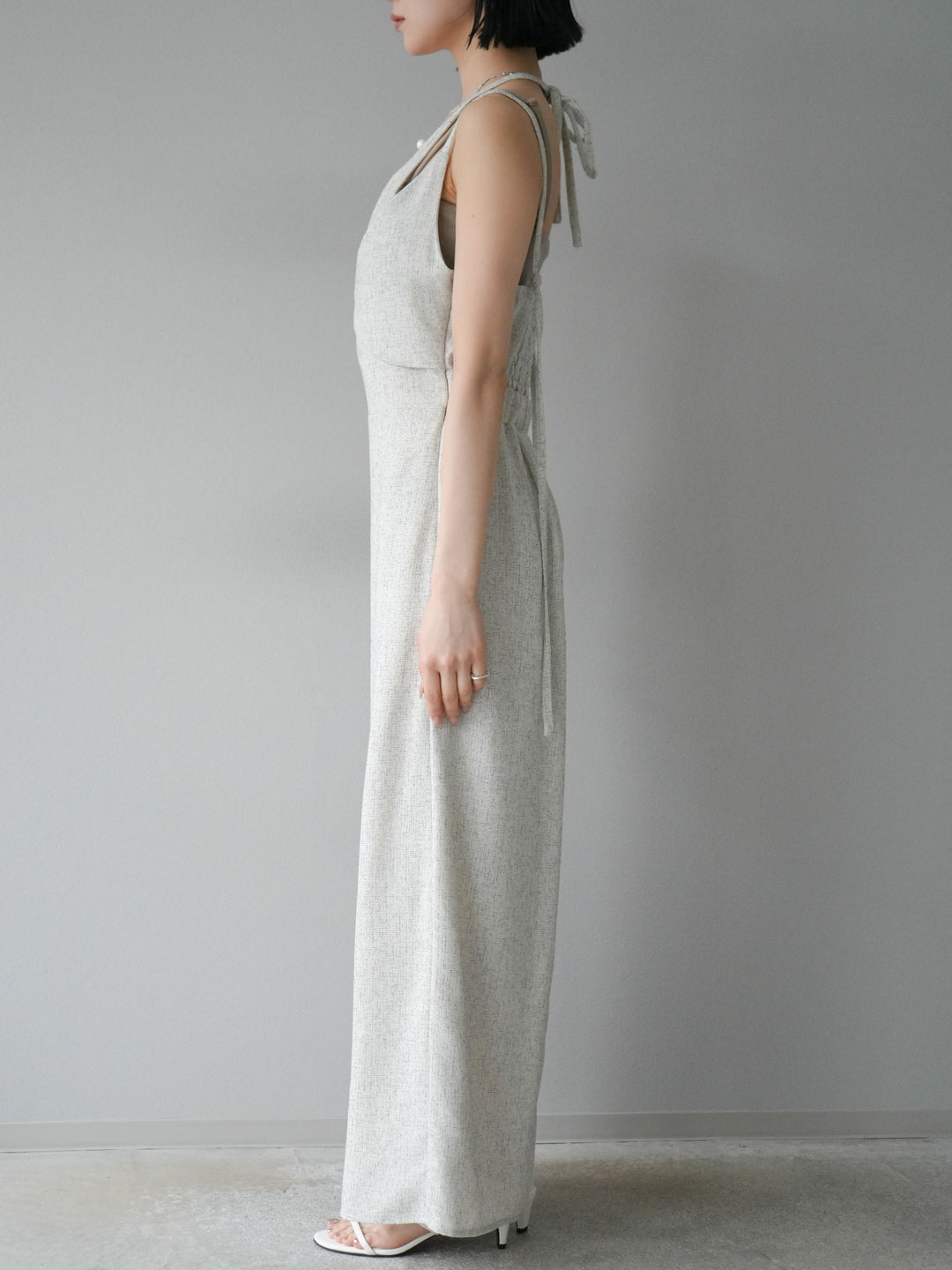 [預購] 夏季粗花呢層疊吊帶洋裝/象牙白