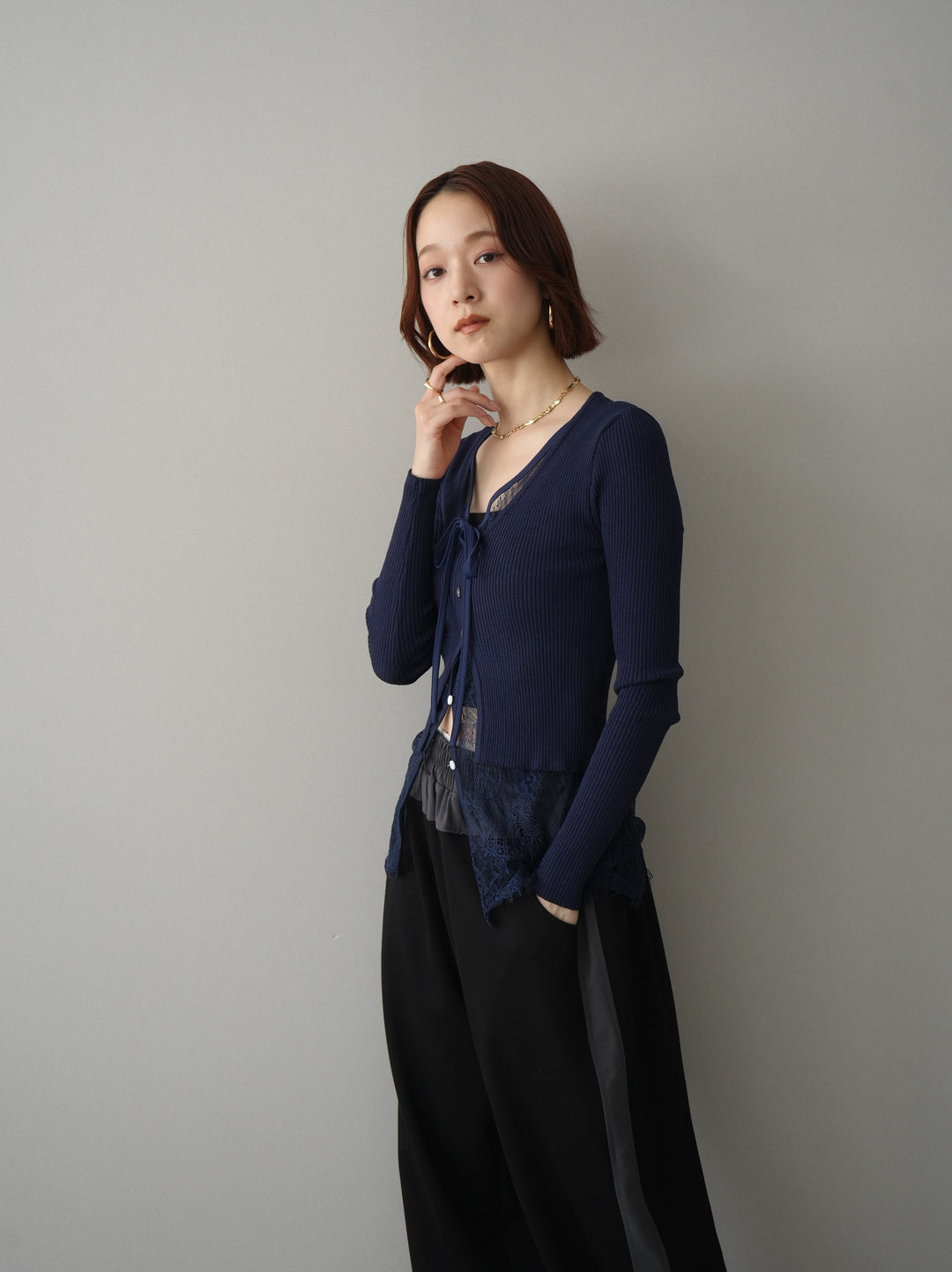 [SET]フロントリボン裾レースリブニットトップス+バイカラー異素材サイドラインライトポンチパンツ(2set)