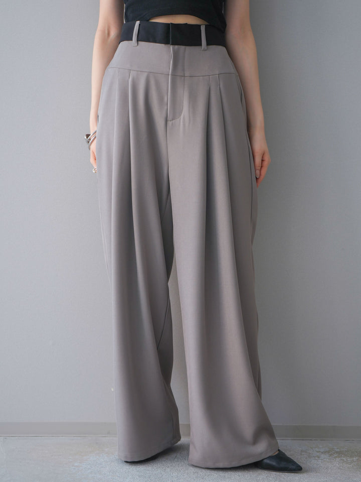[予約]ウエストバイカラータックワイドパンツ/greige
