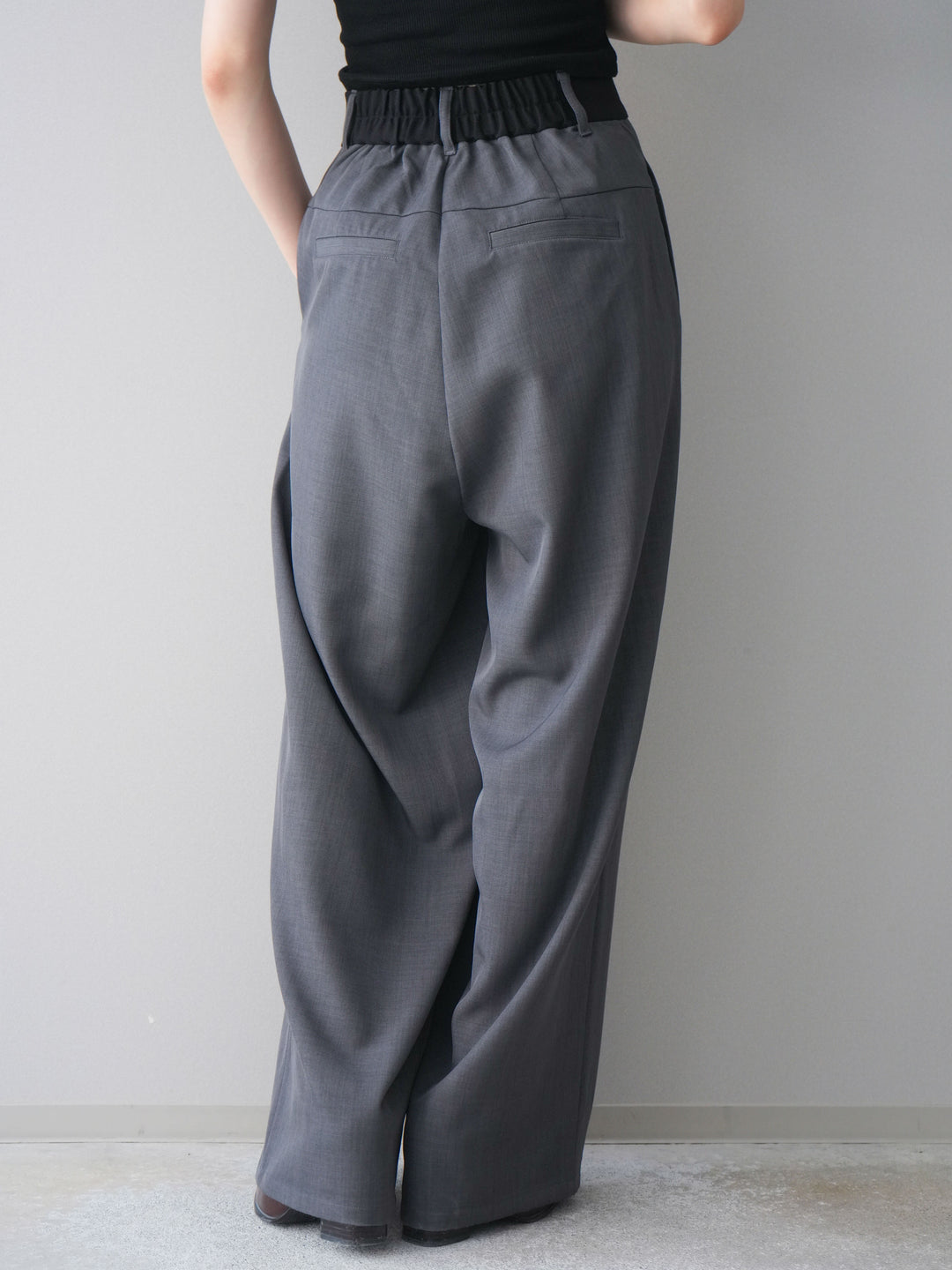 [予約]ウエストバイカラータックワイドパンツ/gray