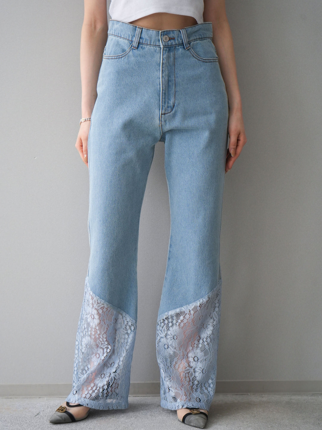 [予約]レース切替フレアデニムパンツ/bleach