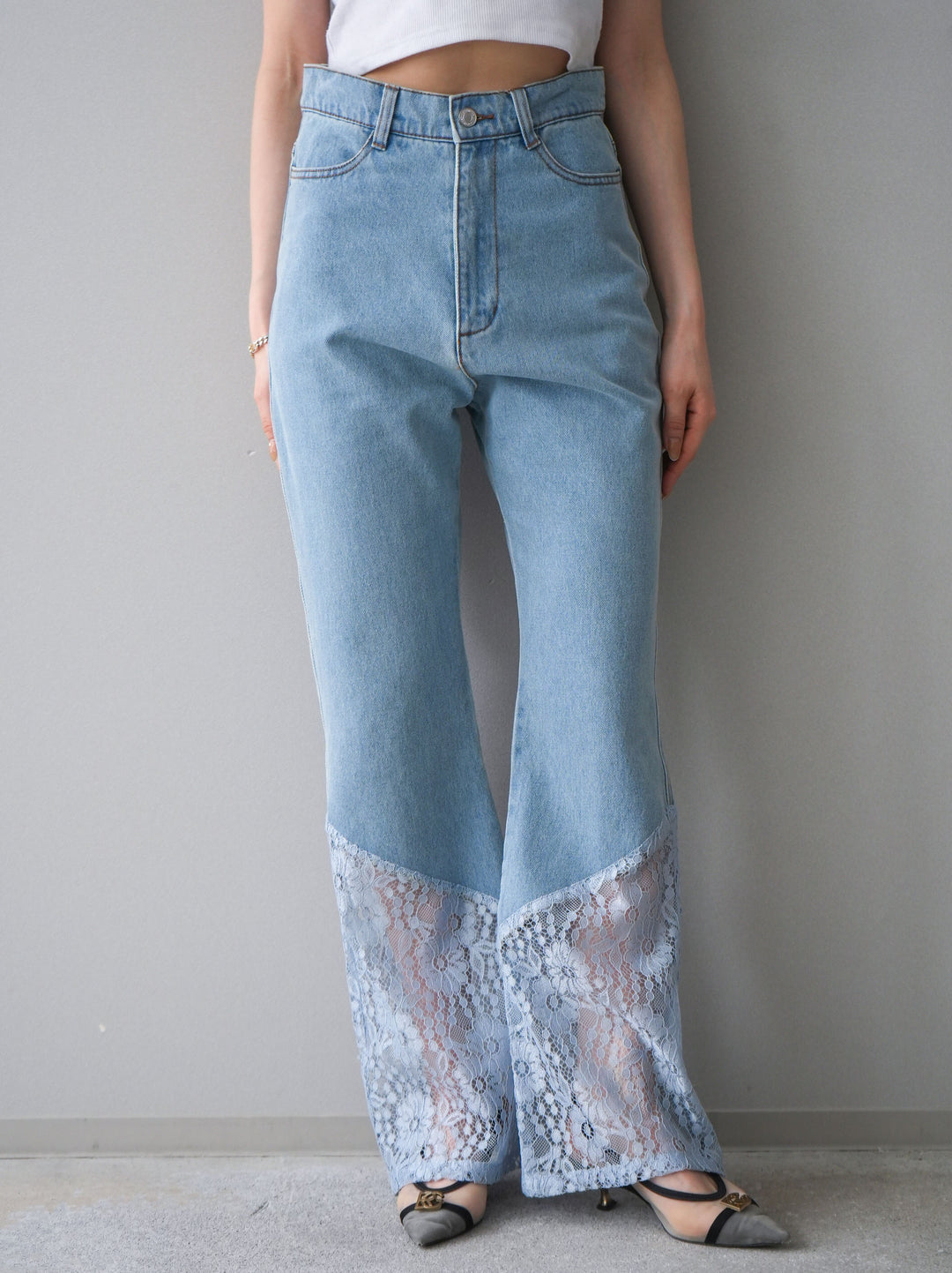 [予約]レース切替フレアデニムパンツ/bleach