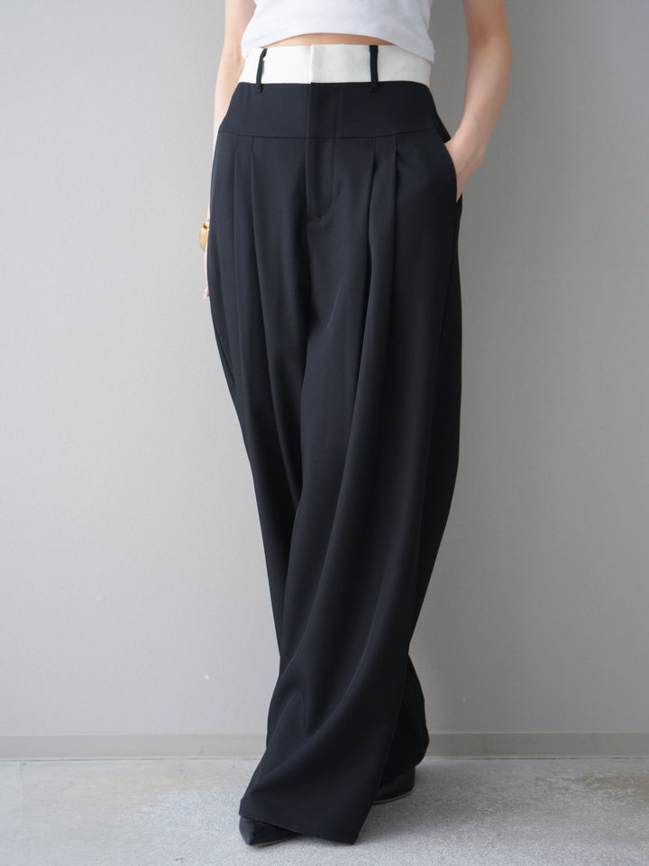 [予約]ウエストバイカラータックワイドパンツ/black