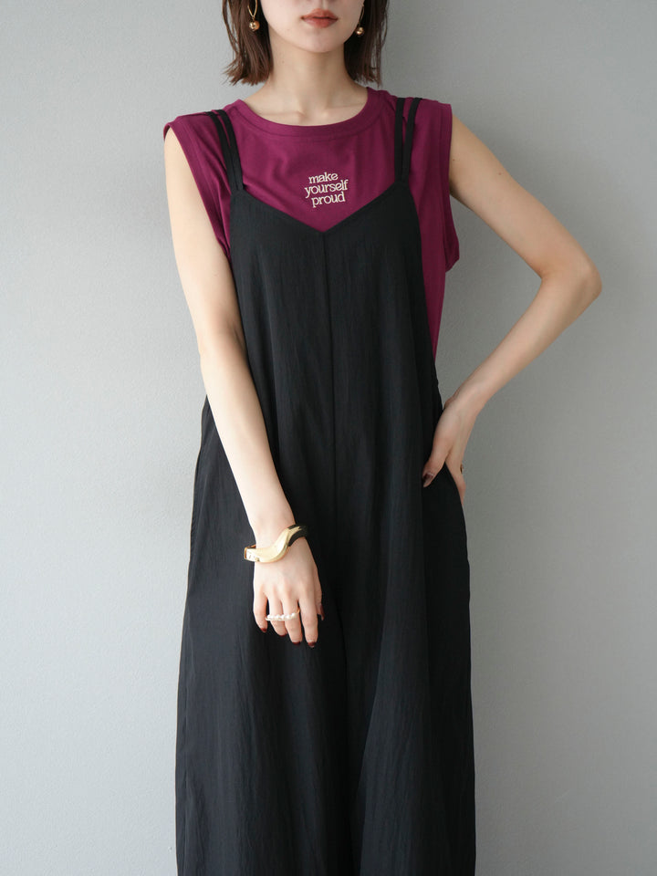 [予約]ロゴ刺繍ノースリートップス/ボルドー