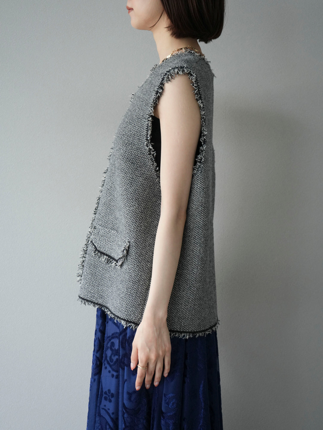 [予約]ツイードライクフリンジニットベスト/ブラック