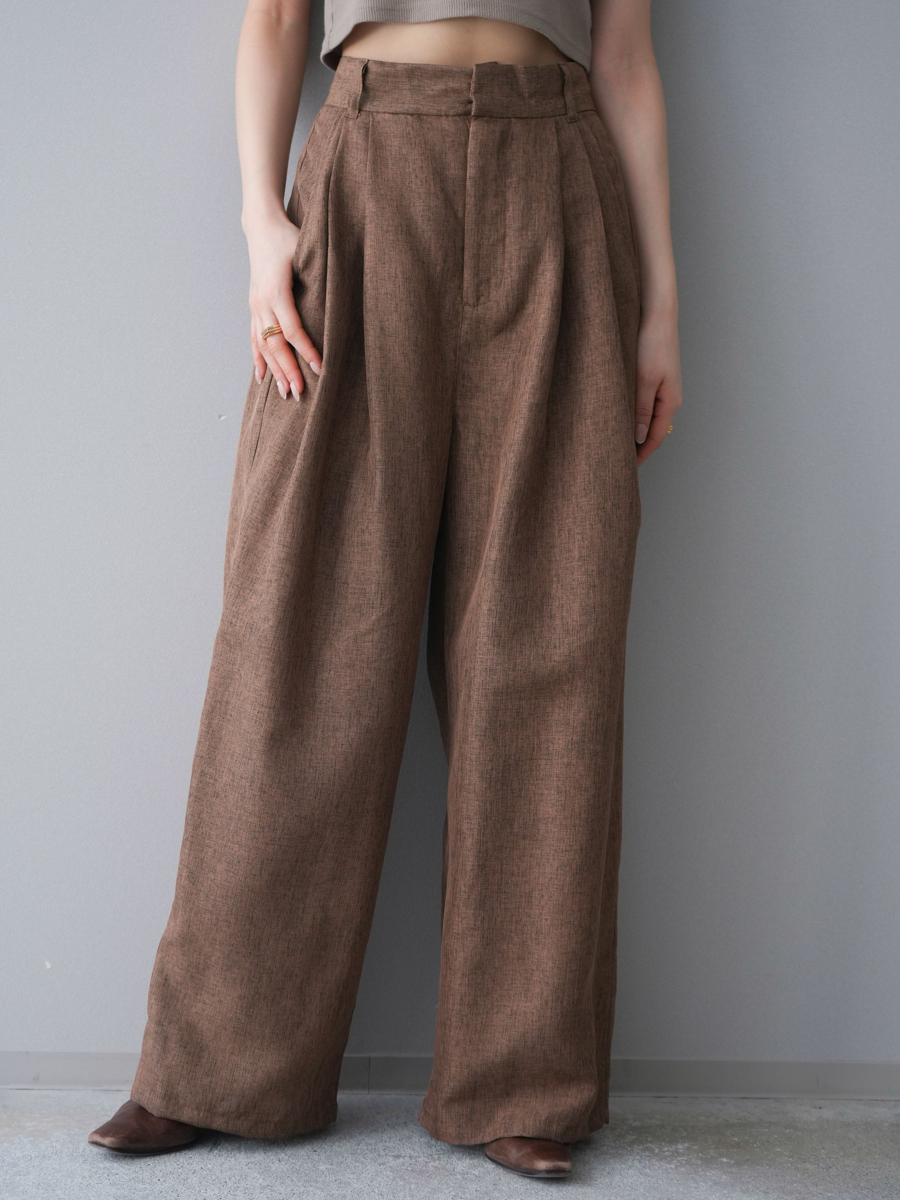 ダブルアールエル ﾌﾞﾗｳﾝ ﾎﾞﾀﾝﾌﾗｲ ﾘﾈﾝ ﾊﾟﾝﾂ 31×32 予約]リネンライクタックワイドパンツ/brown – Lumier