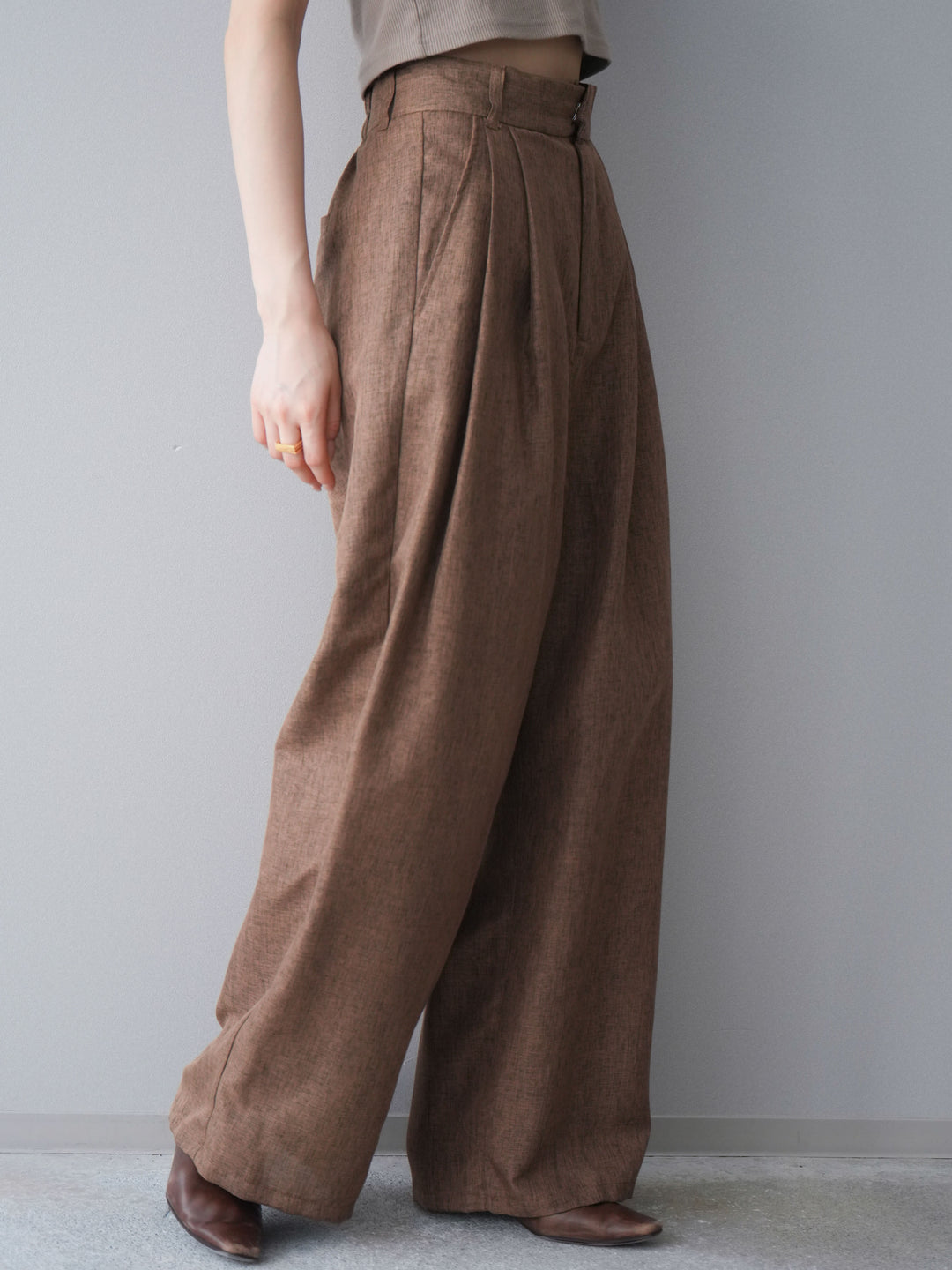 [予約]リネンライクタックワイドパンツ/brown