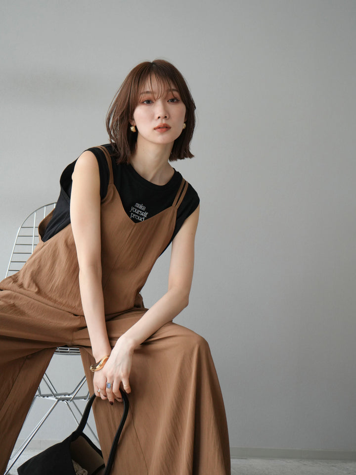 [予約]ロゴ刺繍ノースリートップス/ブラック