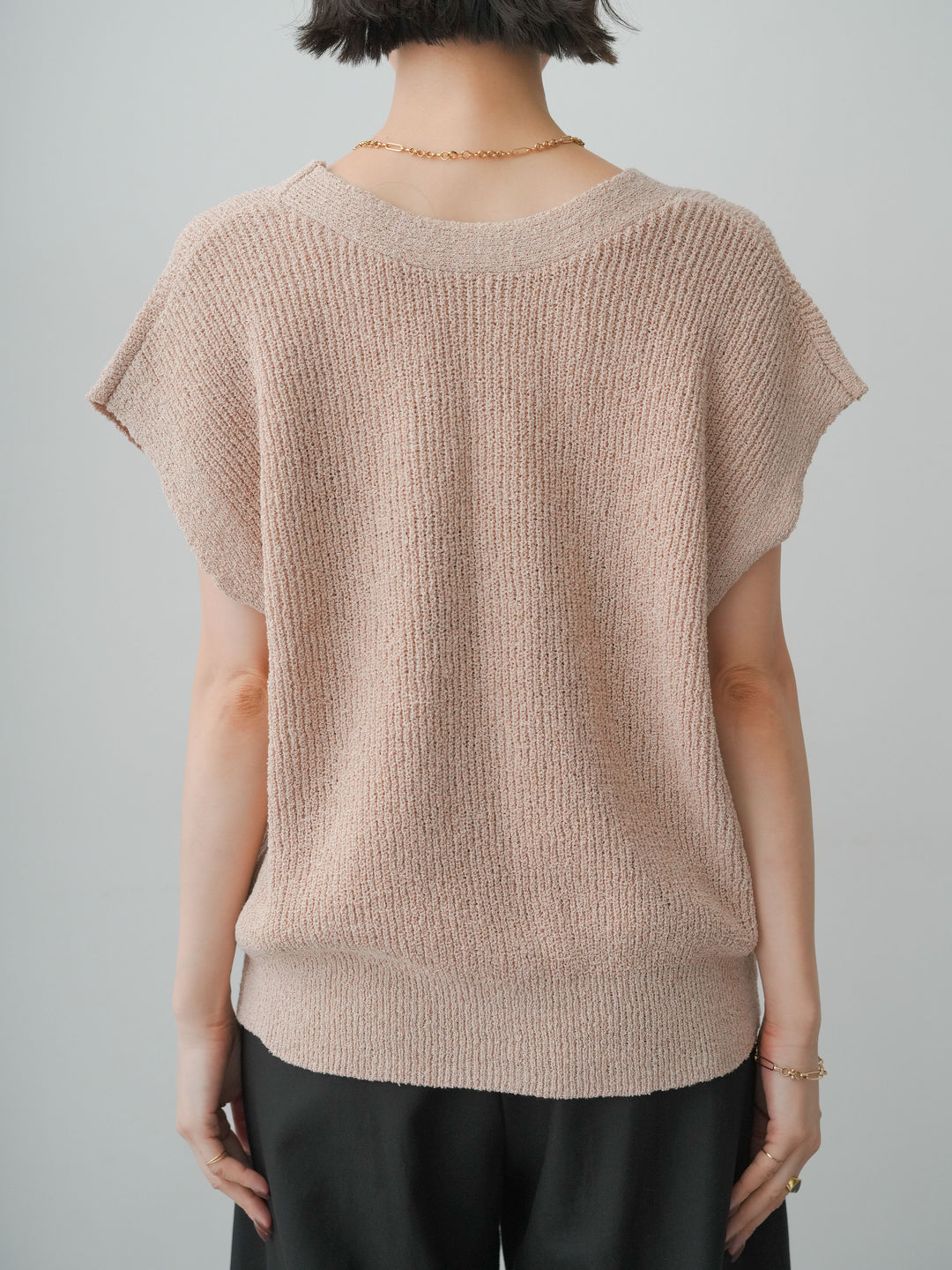 [予約]ゴールドボタンリブニットベスト/beige