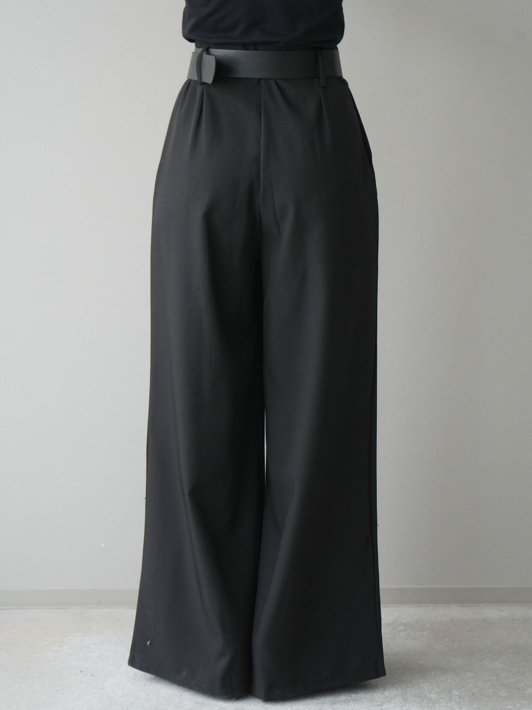 [予約]ダブルバックルベルト付ワイドパンツ/black
