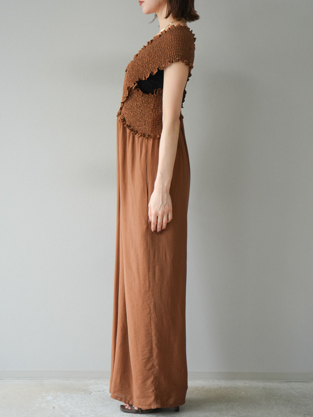 [予約]シャーリングクロスサロペット/ブラウン