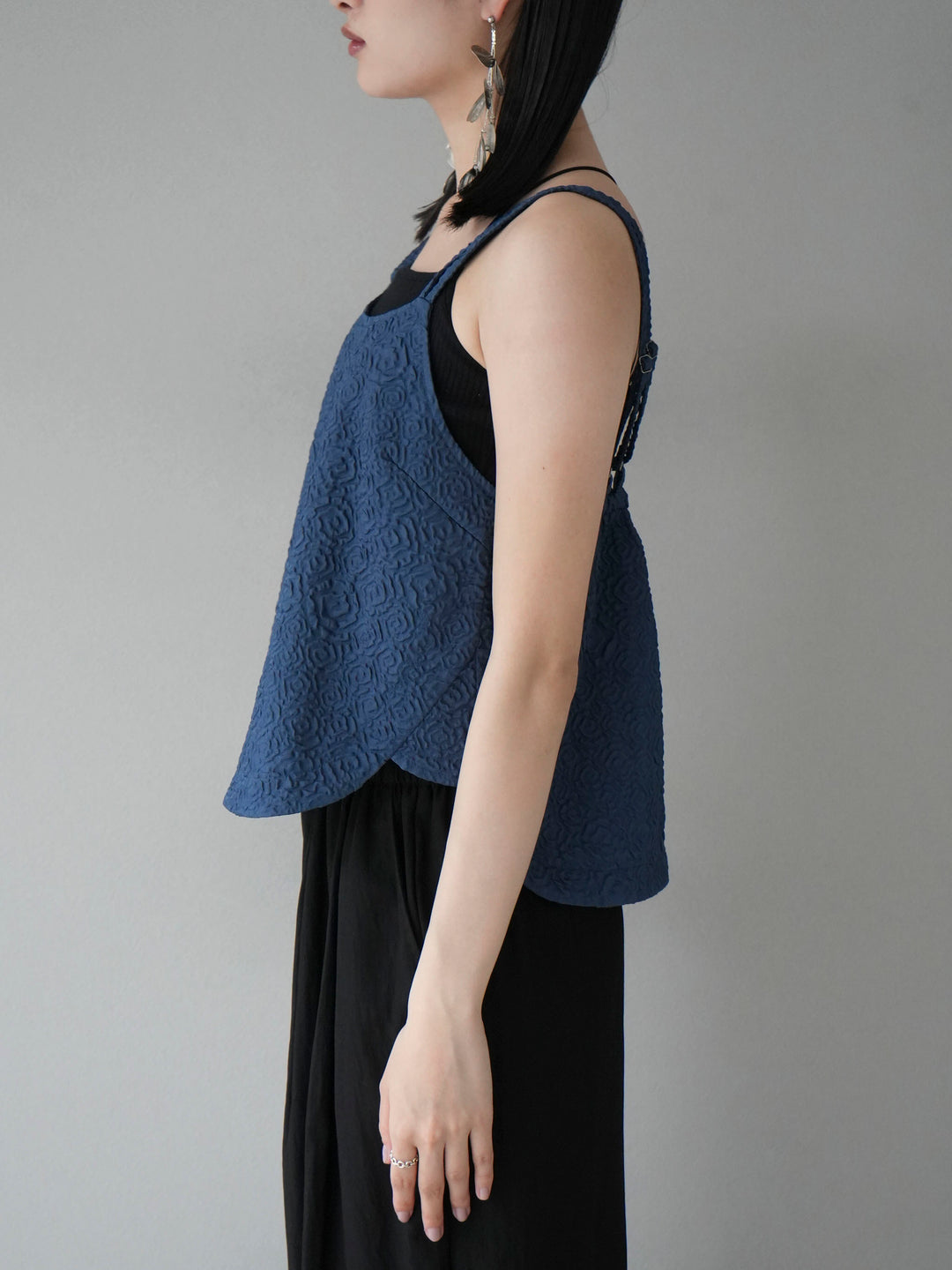 [Pre-order] Puffy Jacquard Double Strap Camisole/Blue